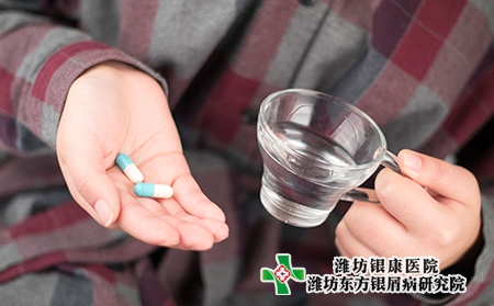 濰坊銀康醫(yī)院治療銀屑病的專家 濰坊銀康醫(yī)院治療銀屑病的專家