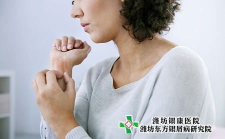 牛皮膚癬的晚期癥狀表現(xiàn)有哪些?癥狀特點?