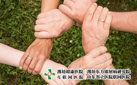 陽(yáng)性會(huì)出現(xiàn)什么癥狀?牛皮皮癬癥狀的發(fā)病部位及皮損階段