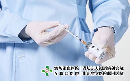 攝圖網_501716692_護士打疫苗準備特寫（企業商用）