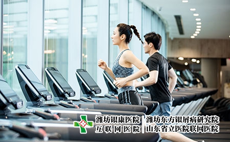 攝圖網_501311358_跑步機運動健身（企業商用）