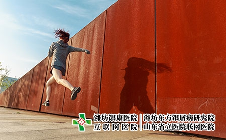 攝圖網_500336596_美女戶外運動（企業商用）