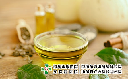 攝圖網_502446309_茶樹油玻璃碗(企業商用) 攝圖網_502446309_茶樹油玻璃碗(企業商用)