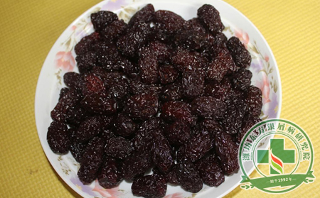 小寒期間銀屑病患者可食黑棗進(jìn)補(bǔ)