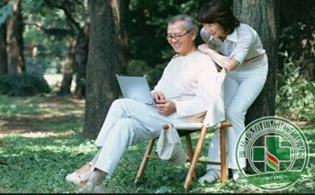 銀屑病患者冬季保養的著重點  