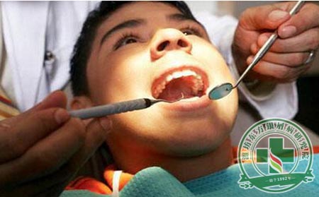 銀屑病患者拔了齲齒就放手不管會引起口腔炎癥