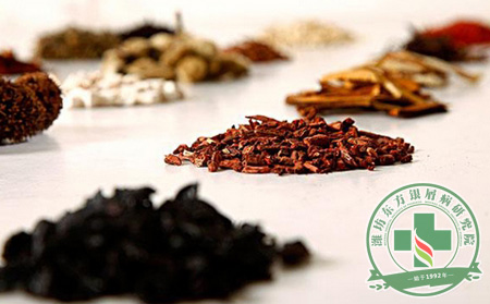 科學的平衡飲食對銀屑病患者特別重要