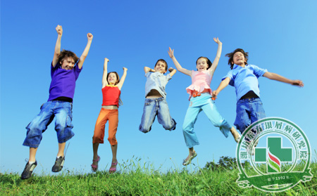 趁暑假好的銀屑病,面目一新迎新學(xué)年