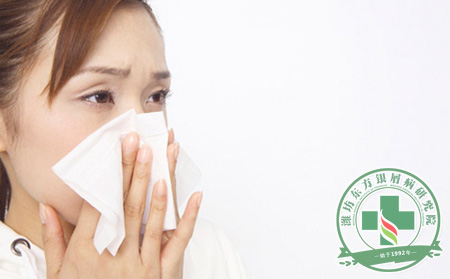 預防患有尋常型銀屑病的女性患者病情復發(fā)，可采取哪些方法？