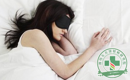 銀屑病患者夏季應(yīng)如何入眠
