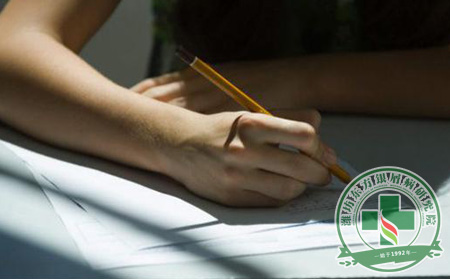 較為實(shí)用的銀屑病護(hù)理方法