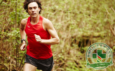 秋季濰坊銀屑病患者需要“進補”還是“調理”