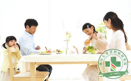 養成這幾種飲食習慣 銀屑病患者腸胃更健康