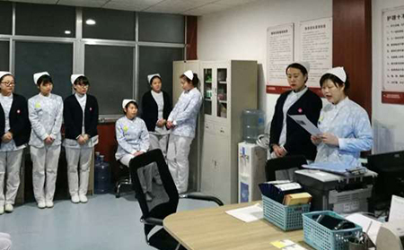 祝護(hù)士門(mén)三八節(jié)快樂(lè)