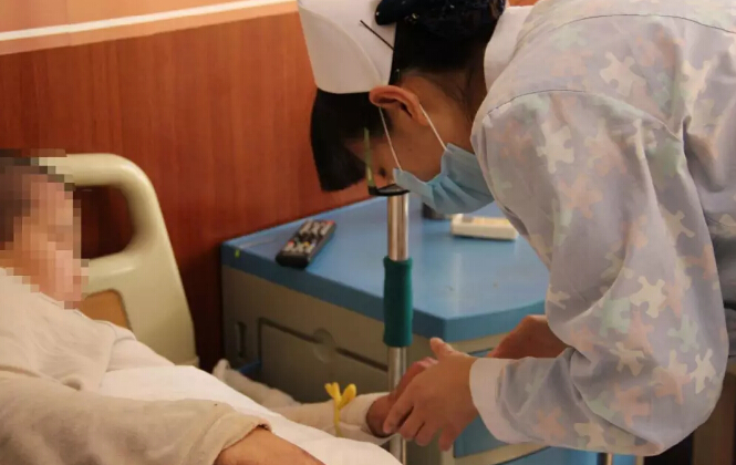 "五重標準"教您辨清真正的銀屑病可以醫院