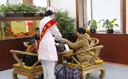 濰坊銀屑病醫院導醫溫馨服務