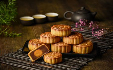 中秋月餅、烤肉多吃不利腸胃健康 牛皮癬患者吃這類水果來解救