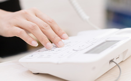 濰坊規(guī)范治銀屑病醫(yī)院電話