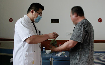 濰坊東方銀屑病研究院送粽子