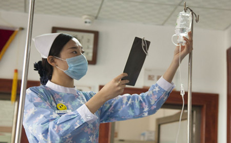 以專業的護理服務,點亮銀屑病患者“健康的希望”