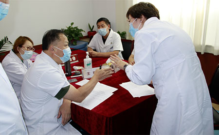 王昕教授李華杰院長(zhǎng)