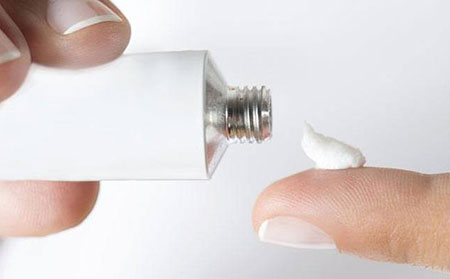 類固醇面霜或藥膏