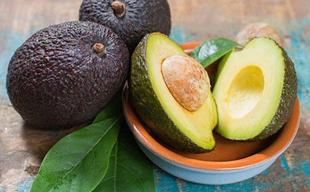 銀皮膚癬飲食食物_牛油果