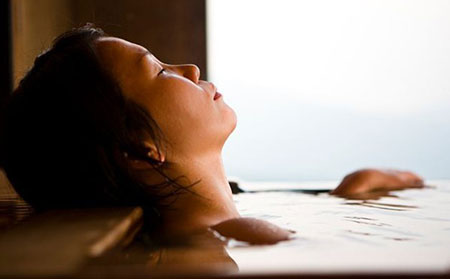 銀皮膚癬堅(jiān)持泡澡