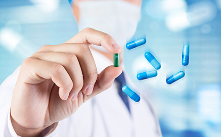 當銀屑病癬皮膚瘙癢非常嚴重時，適量的使用藥物也是為了保障睡眠質量。