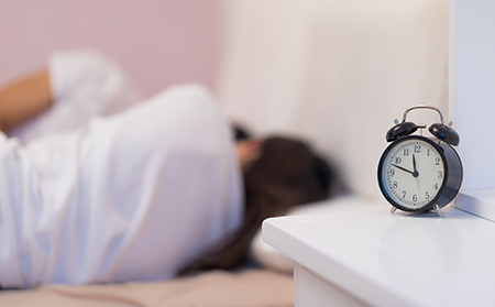 有利的睡眠環境能給銀屑病癬的皮膚加上buff效果。