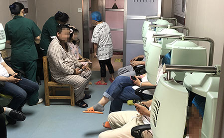 光療治療中度牛皮膚癬怎么樣